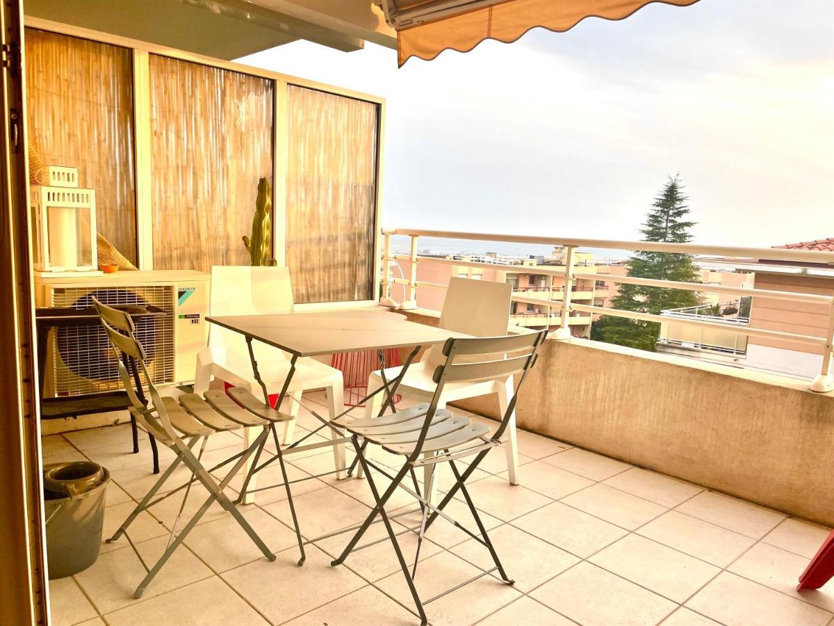 3 Pièces Vue Mer, Parking + Piscine * Nice