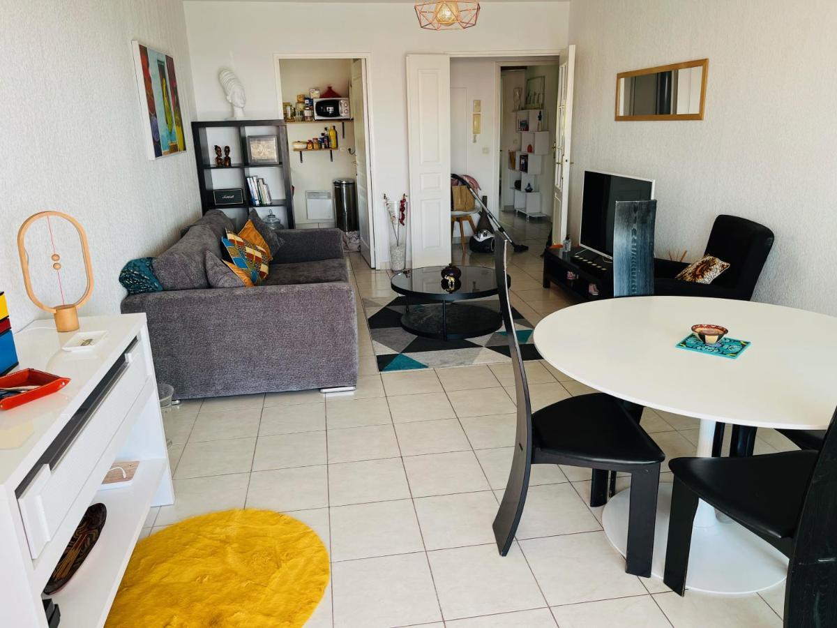 3 Pièces Vue Mer, Parking + Piscine *