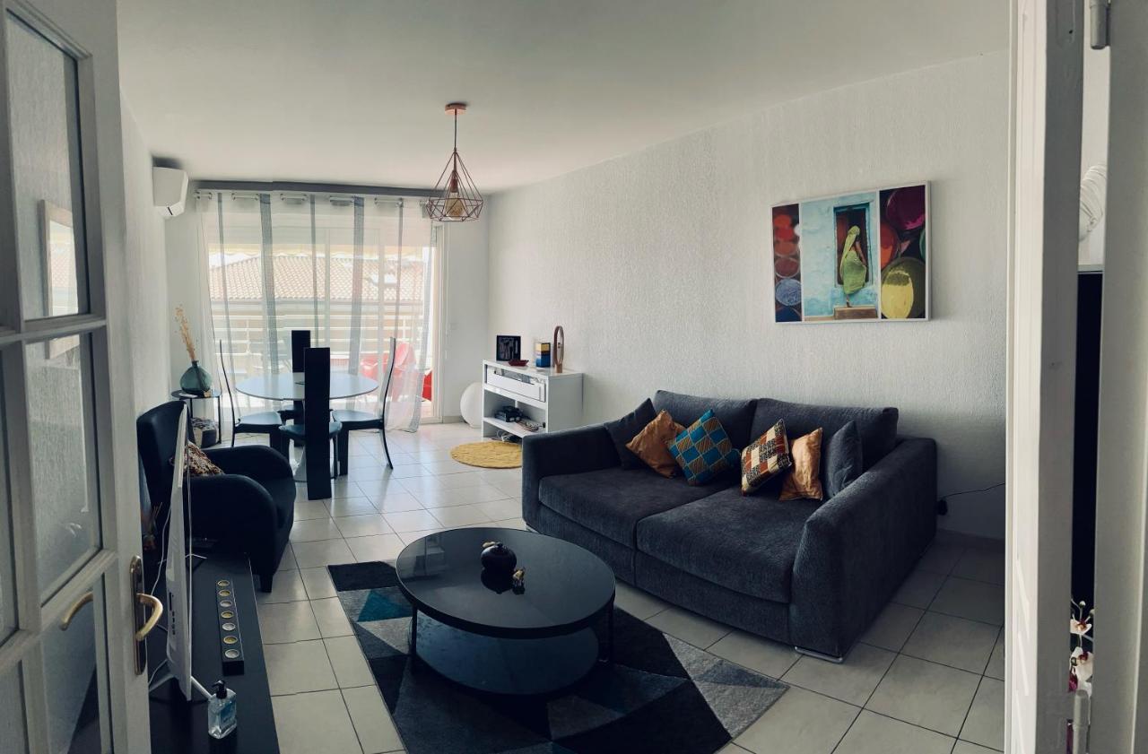 3 Pièces Vue Mer, Parking + Piscine Nice