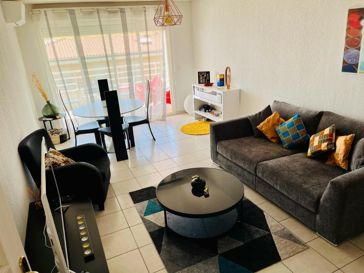 3 Pièces Vue Mer, Parking + Piscine Nice